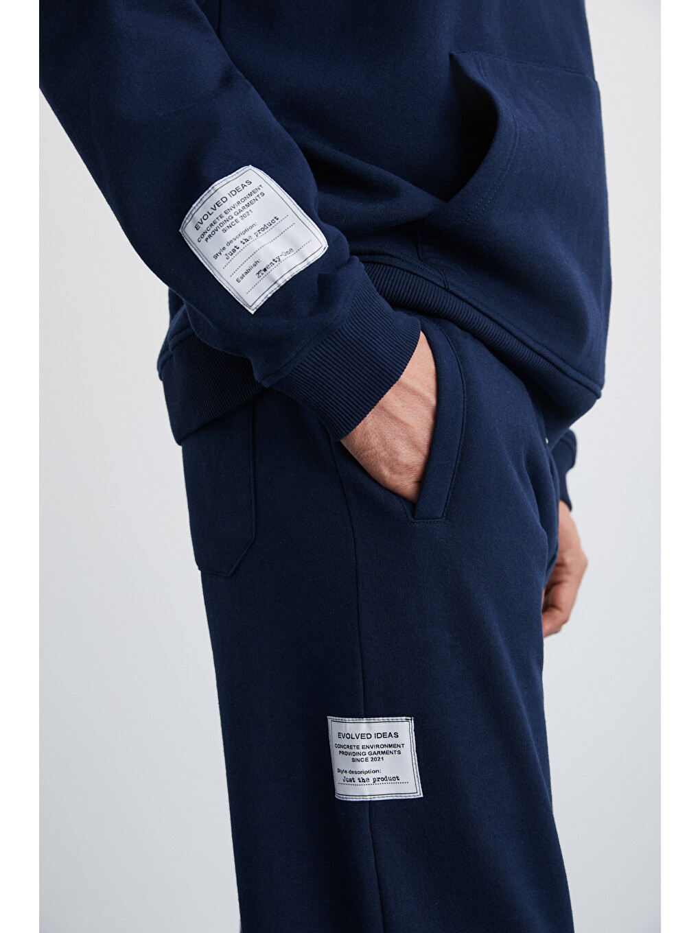 Ashbourne Erkek Oversize Fit Kanguru Cepli Lastikli Paça Kol Etiket Detaylı Lacivert Eşofman Takımı-5