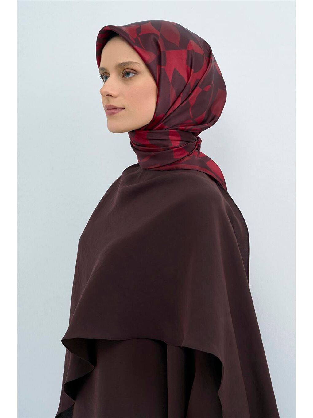 Bordo Saf İpek Sura Eşarp 9551D 02-2