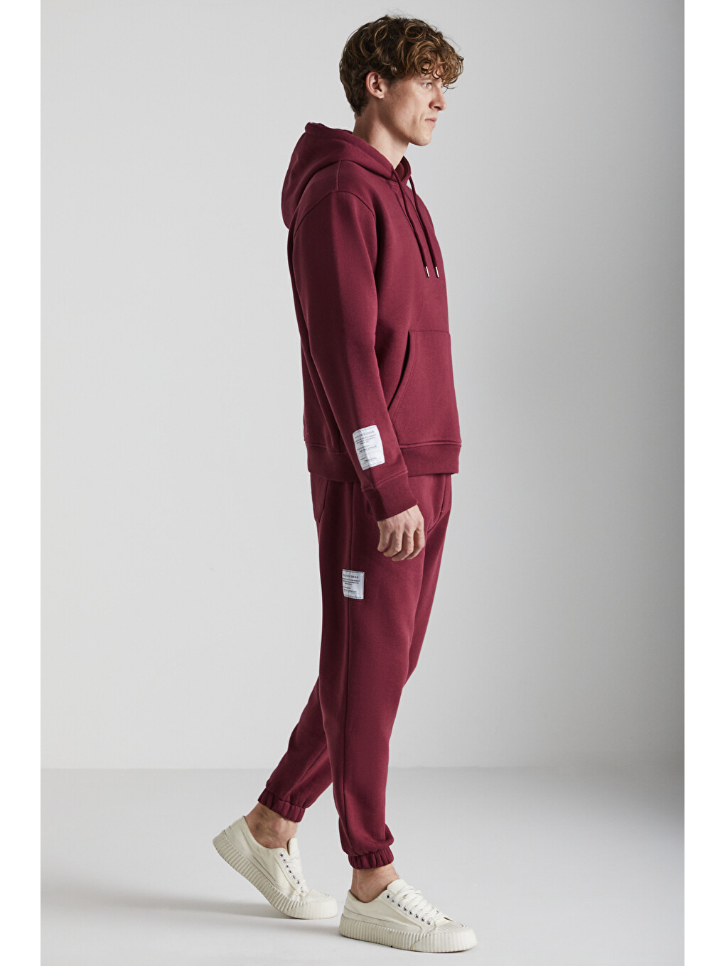 Ashbourne Erkek Oversize Fit Kanguru Cepli Lastikli Paça Kol Etiket Detaylı Bordo Eşofman Takımı-2
