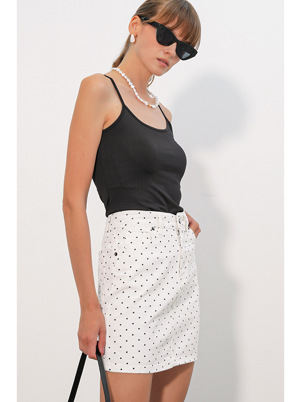 Kadın Puantiyeli Mini Jean Etek 8086 - Beyaz-2