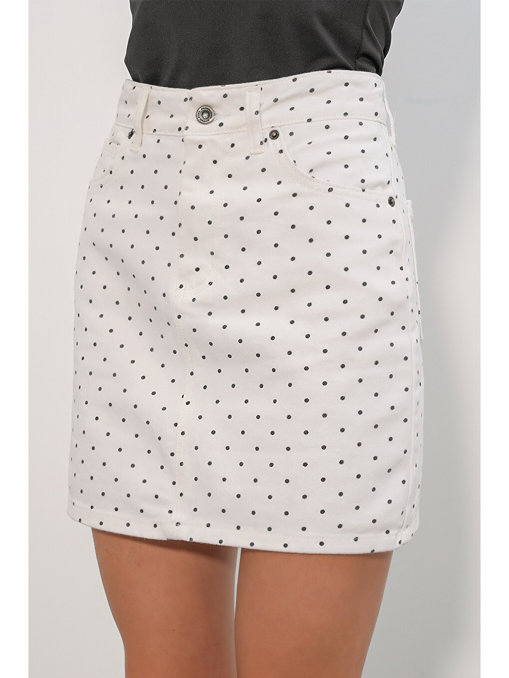 Kadın Puantiyeli Mini Jean Etek 8086 - Beyaz-3
