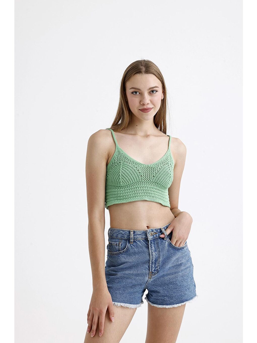 Stil Diva Yeşil İnce Askılı Kolsuz Triko Crop Bluz