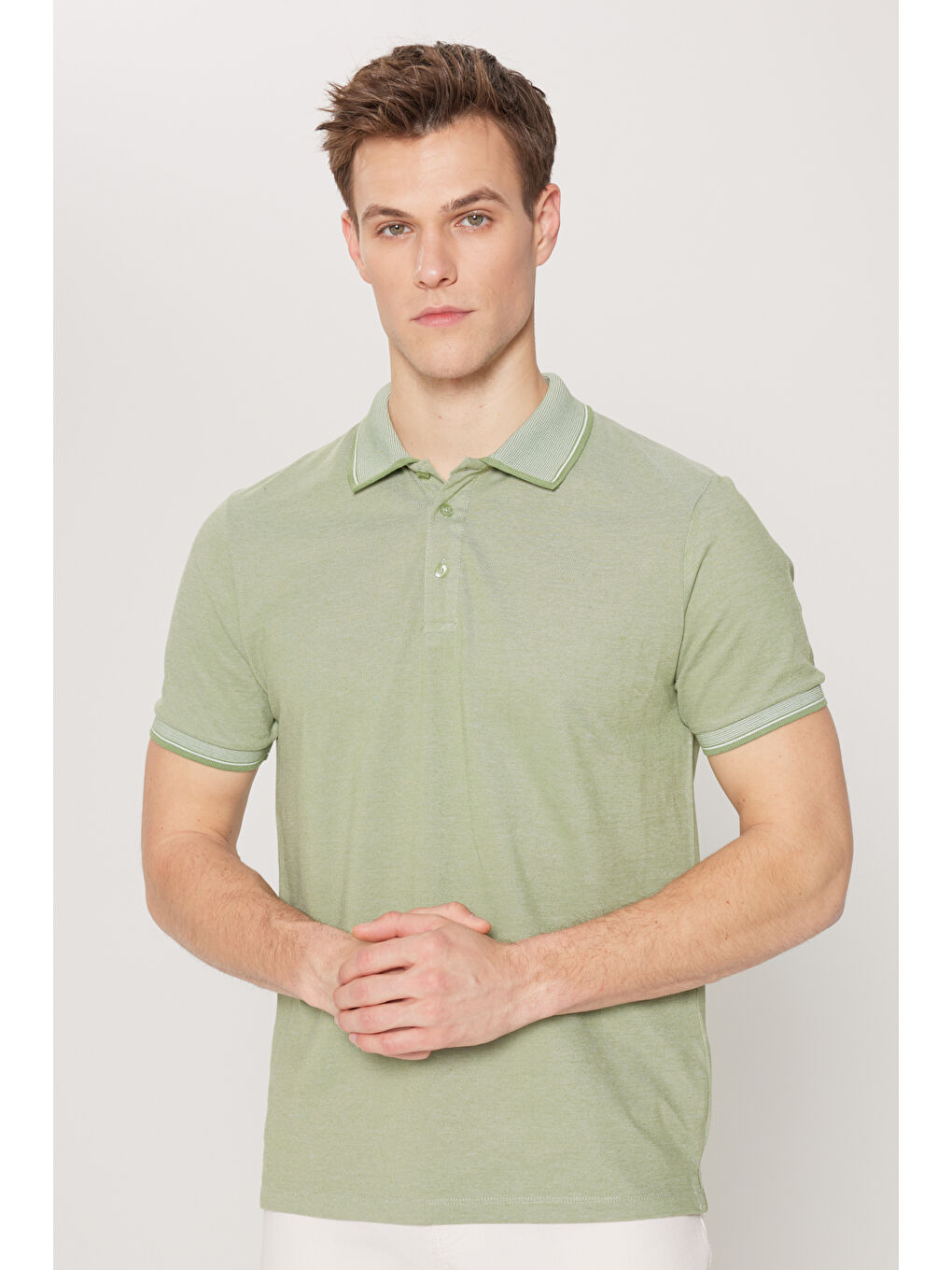 Erkek Yeşil Slim Fit Dar Kesim Kıvrılmaz Polo Yaka Kısa Kollu Tişört-2