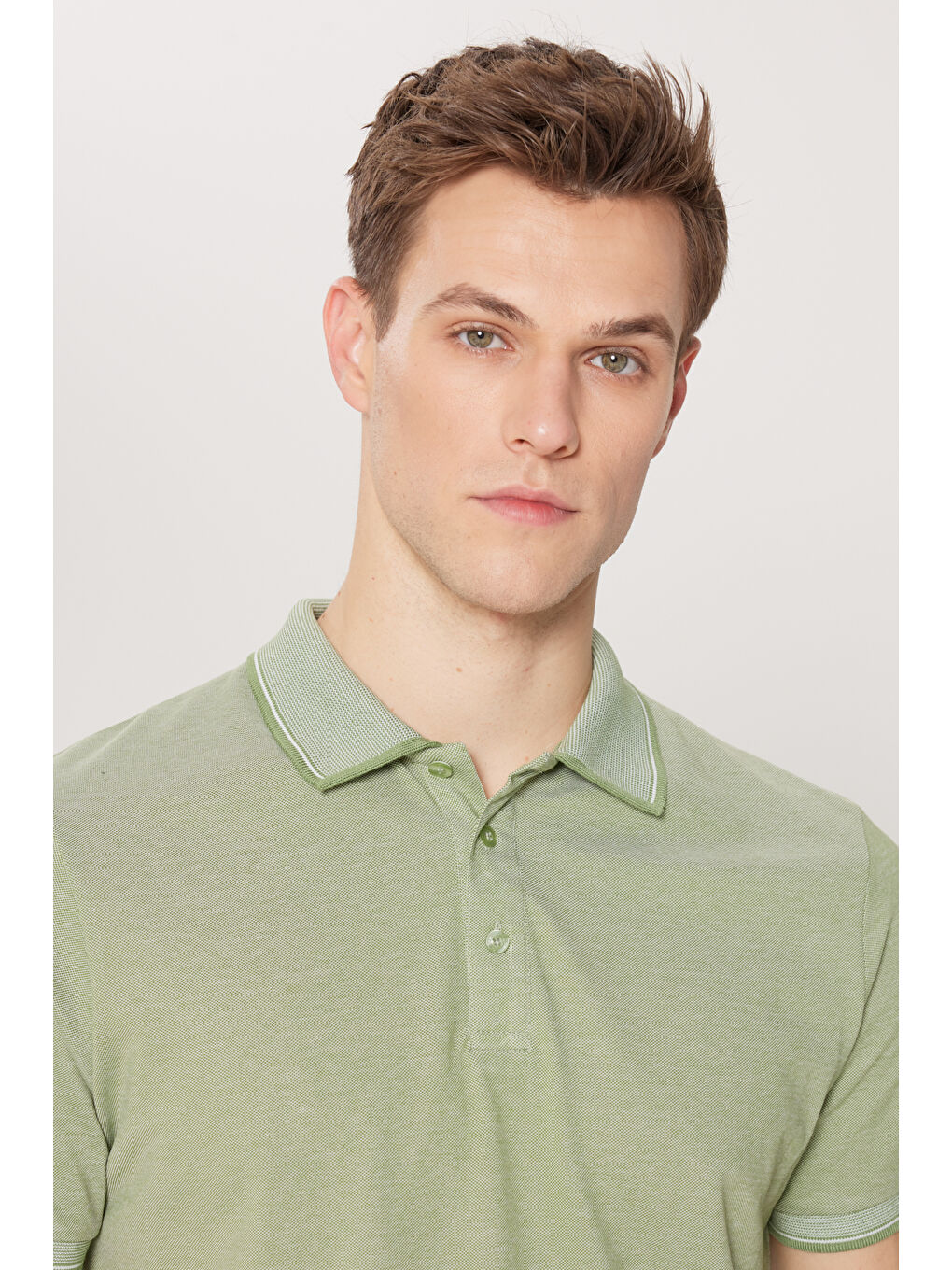 Erkek Yeşil Slim Fit Dar Kesim Kıvrılmaz Polo Yaka Kısa Kollu Tişört-4