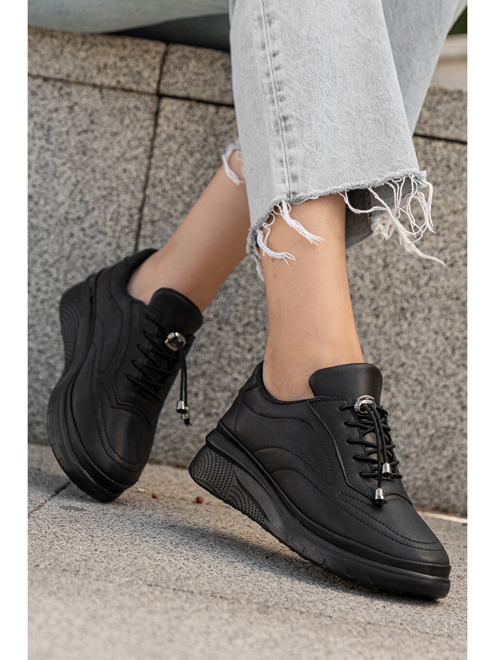 Siyah D1221 Günlük Ortopedik Kadın Sneaker Spor Ayakkabı-1