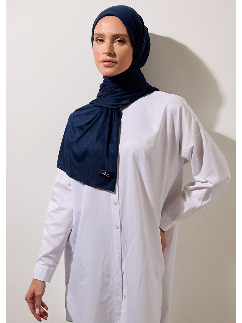 Tesettür Şal - Lacivert Viskon-3