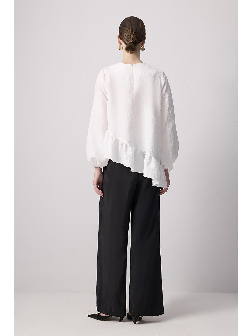 Beyaz Pileli Kupra Bluz-3