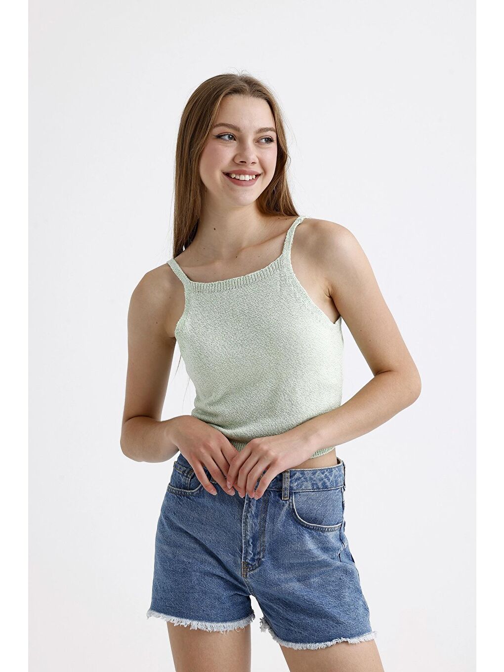 Stil Diva Yeşil İnce Askılı Kolsuz Triko Crop Bluz - 1