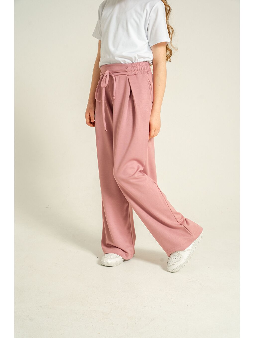 Pembe Ön Pileli Yumuşak Dokulu - Comfort Kumaş Kız Çocuk Eşofman Altı-4