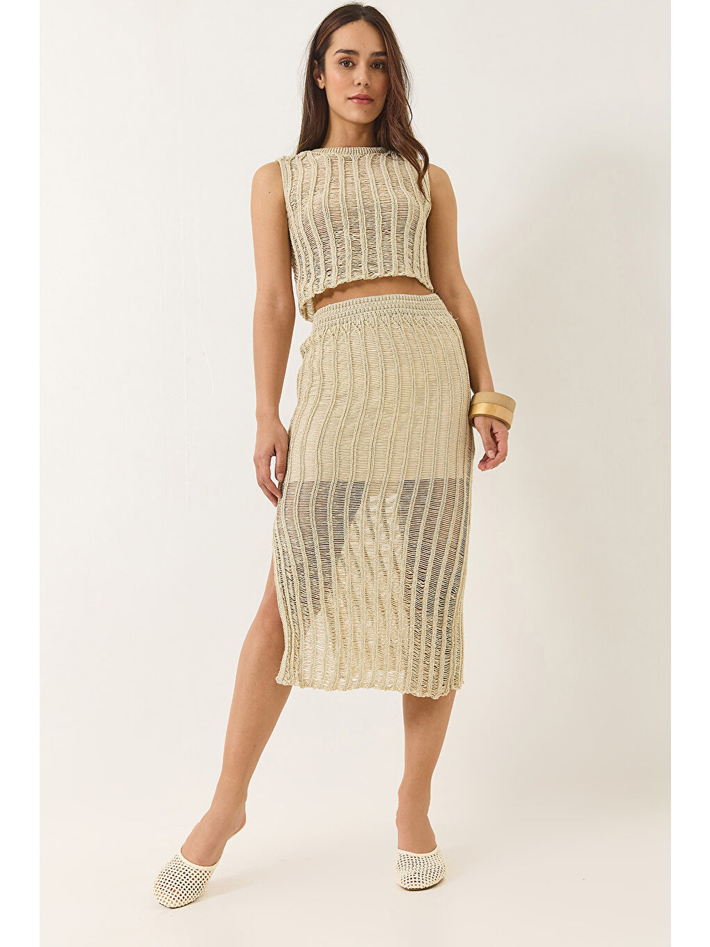 Bej Kadın Ajurlu Astarlı Yırtmaç Detaylı Etek Crop Metalik Simli Alt-Üst Takım