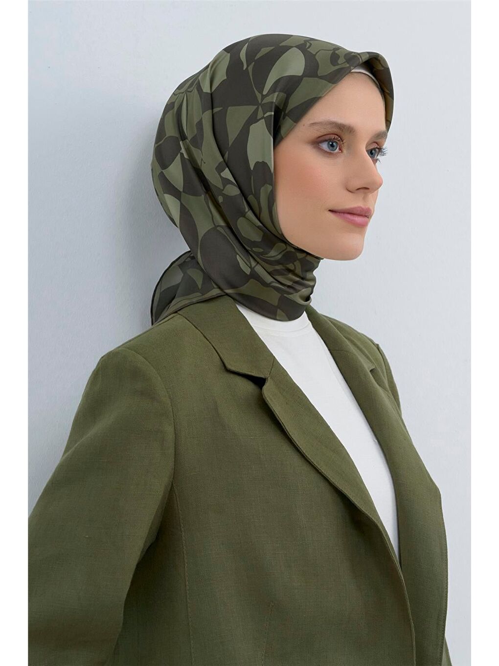 Haki Saf İpek Sura Eşarp 9551D 53-1