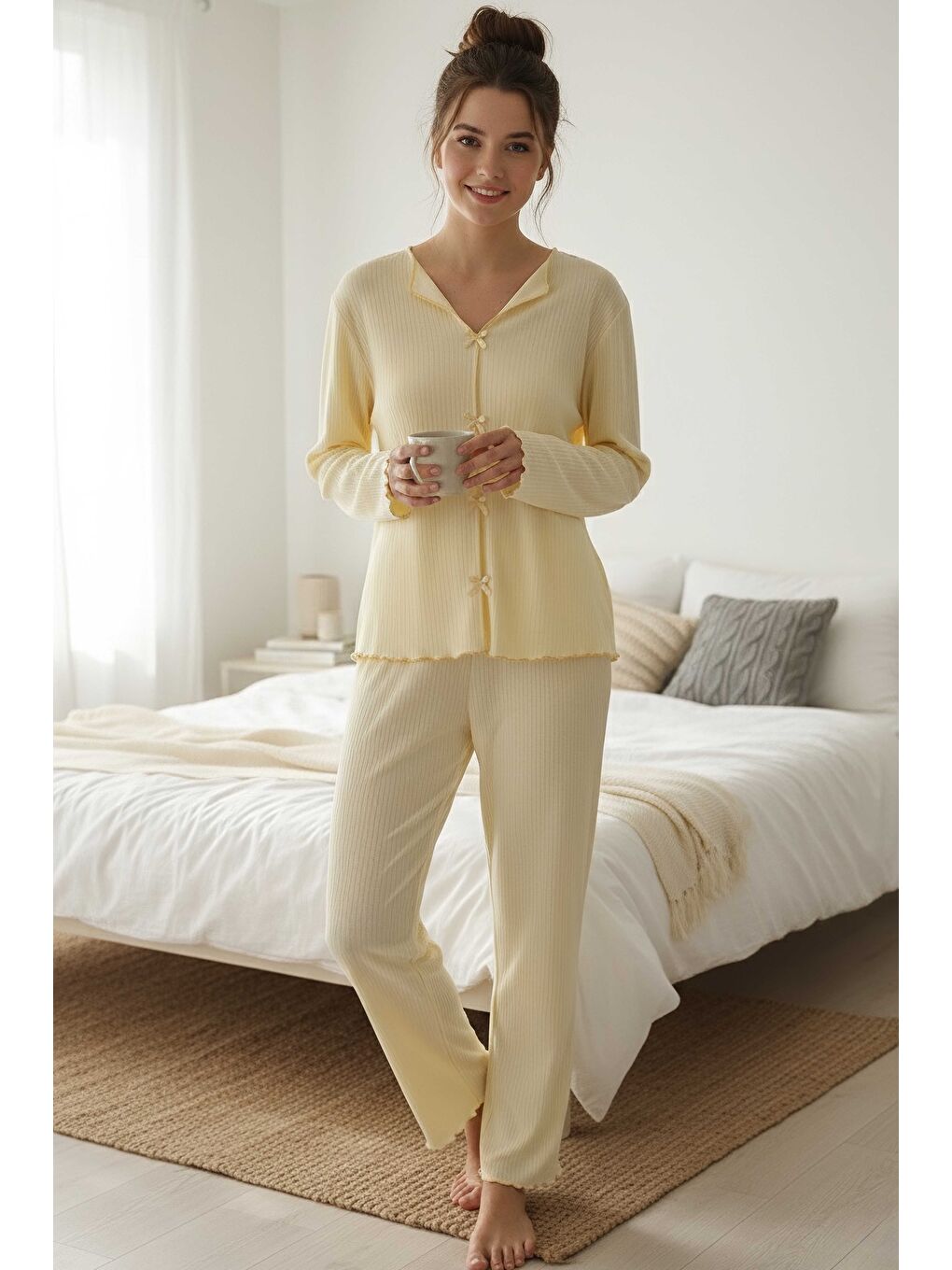 Sarı Fitilli Pijama Takımı Sari - 28069-SARI