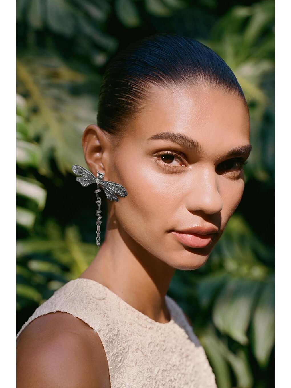 Gri Parlak Taşlı Yusufçuk Küpe-8