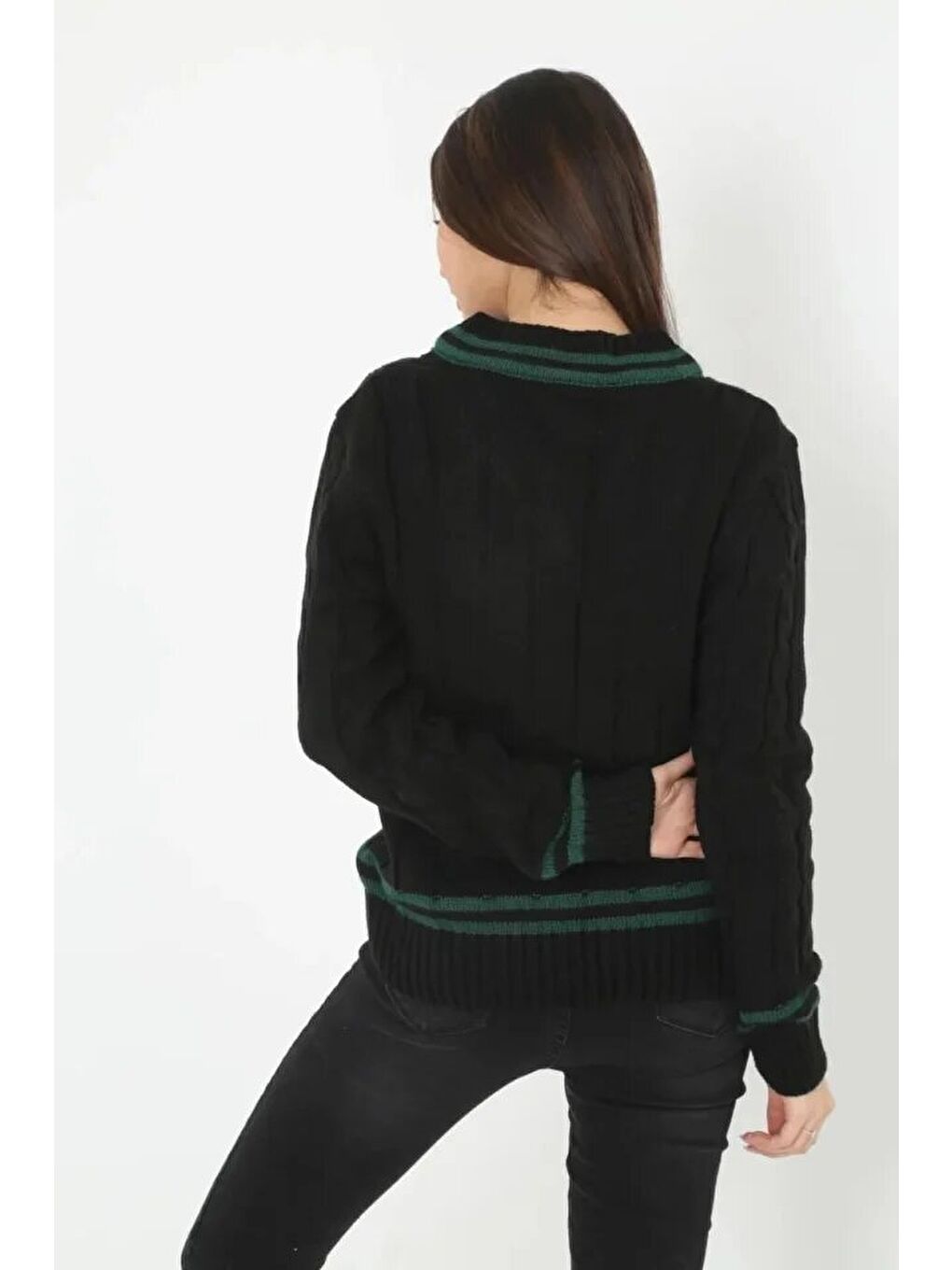 V Yaka Örgülü Kazak - Siyah-2