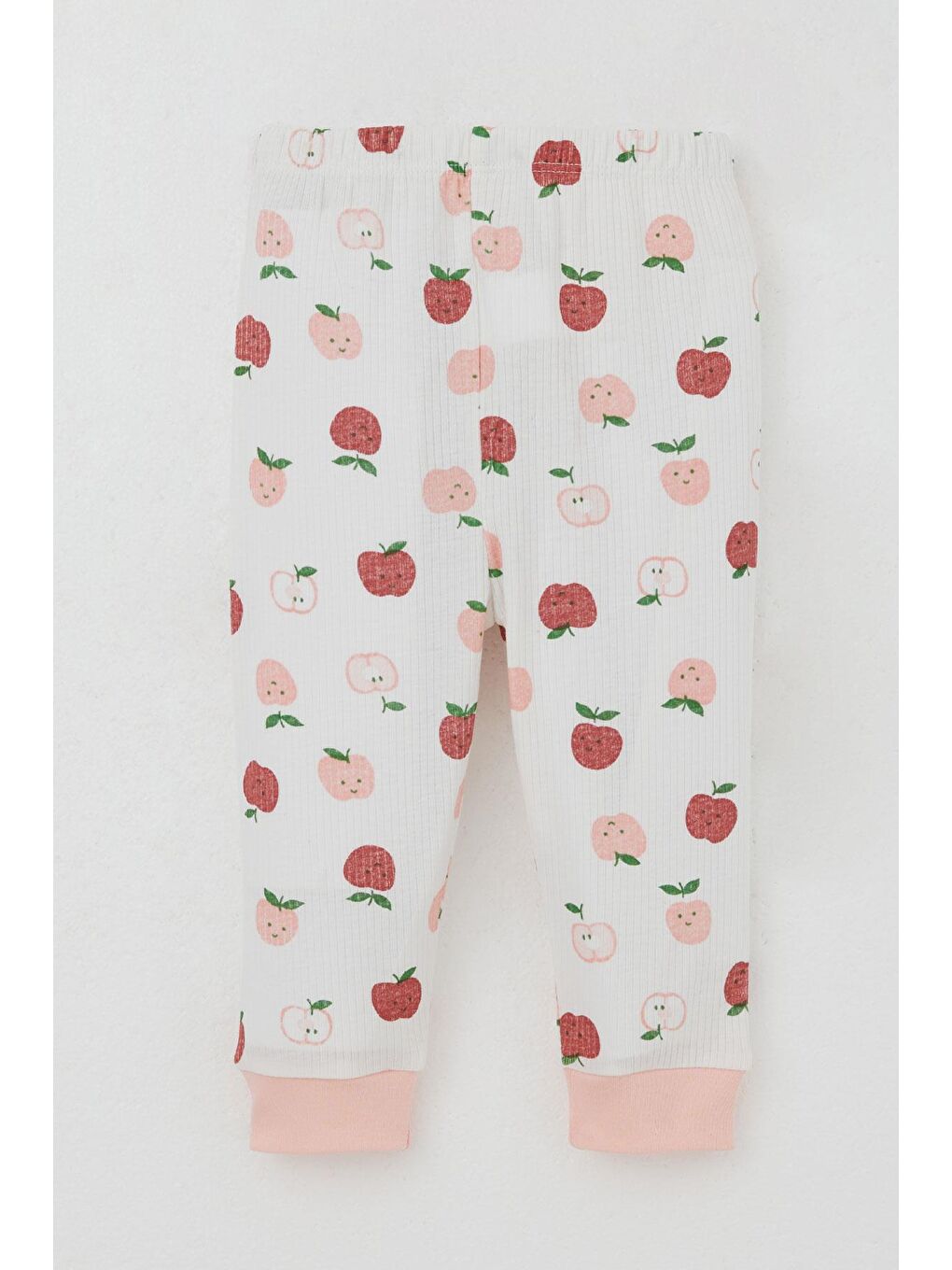 Kız Bebek Pijama Takımı Omuzdan Patlı Sevimli Minik Elma Desenli Ekru (4 Ay-1 Yaş)-3