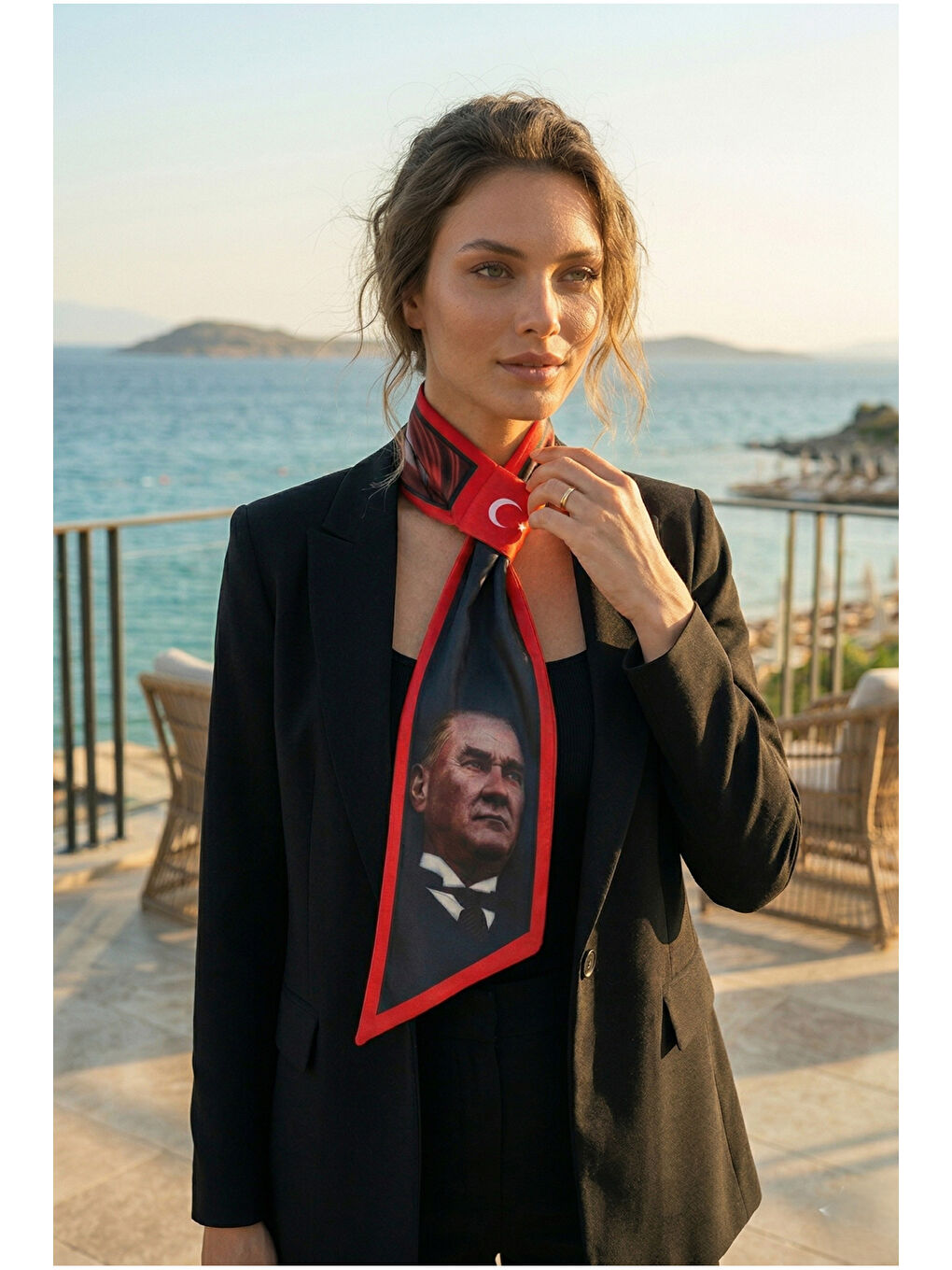 Beyaz Kadın Atatürk Temalı Uzun Bağlamalı Boyun Fuları Kravat Fular FLR1027 KIRMIZI-2