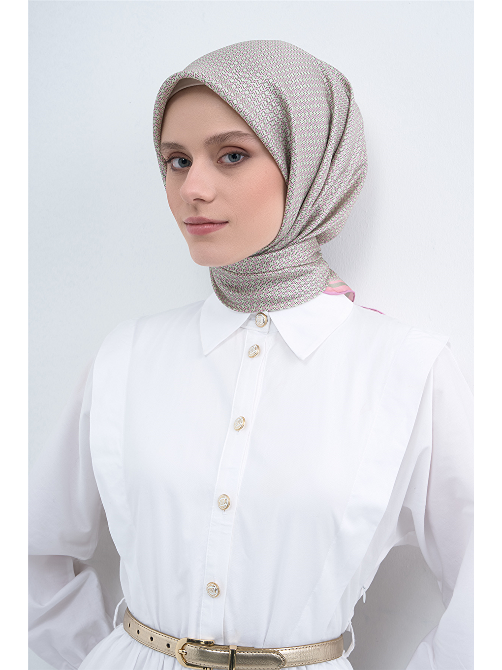 Bej Saf İpek Sura Eşarp 9528D 09-3