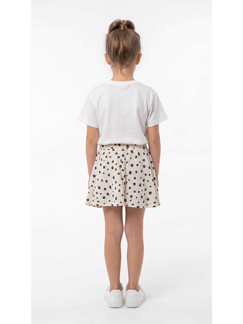Beyaz Kurdeleli Leopar Desenli Kız Çocuk Tişört-Şort Takım-3