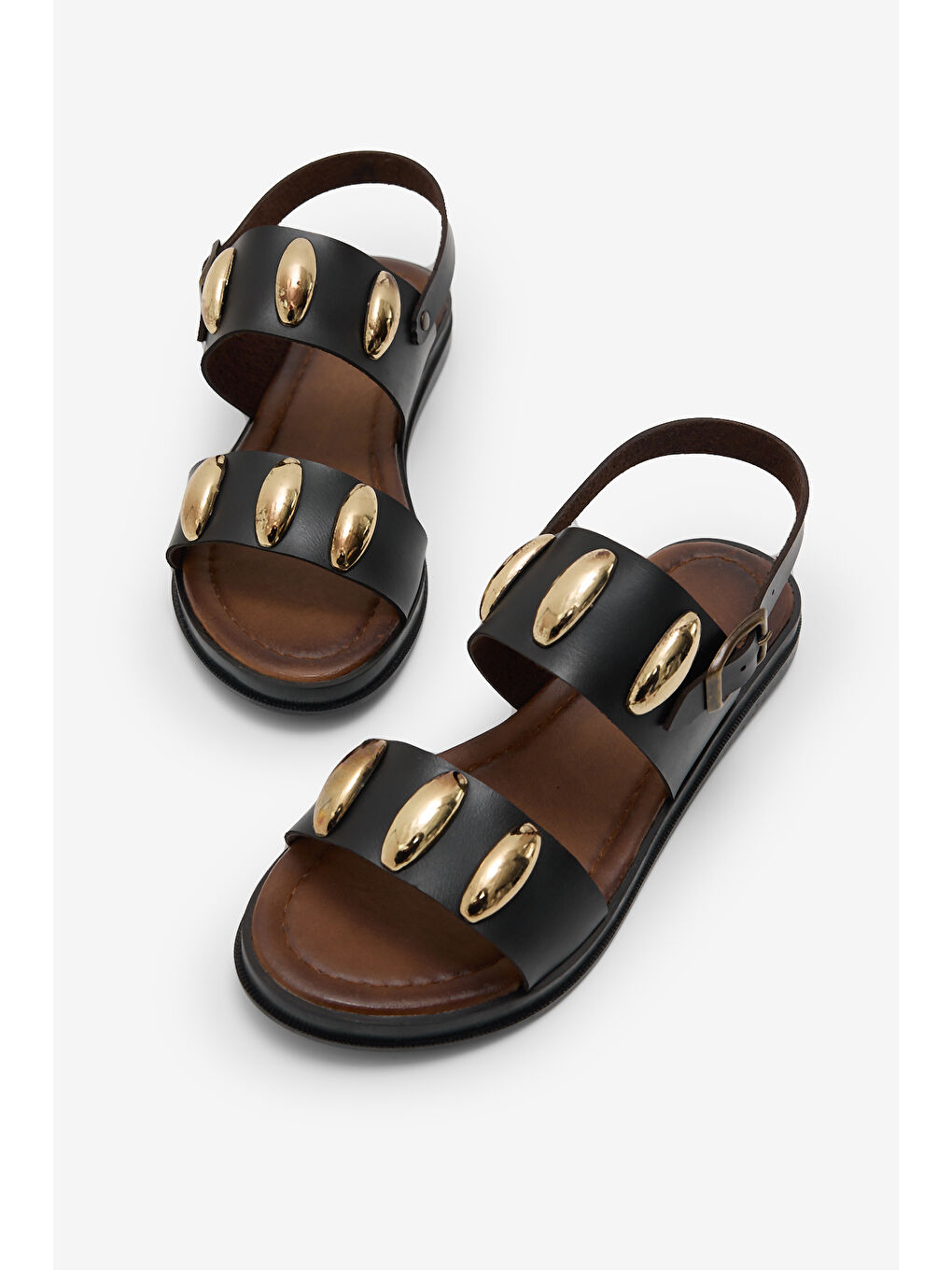 Kadın Siyah Termo Taban Tokalı Tek Bantlı Sandalet-4