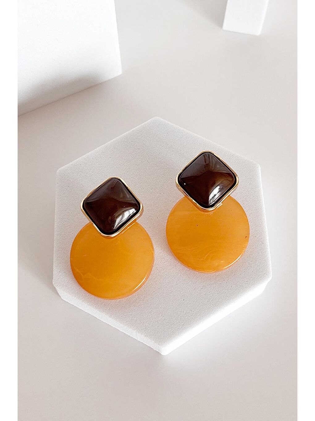 Turuncu Orbit Akrilik Küpe-1