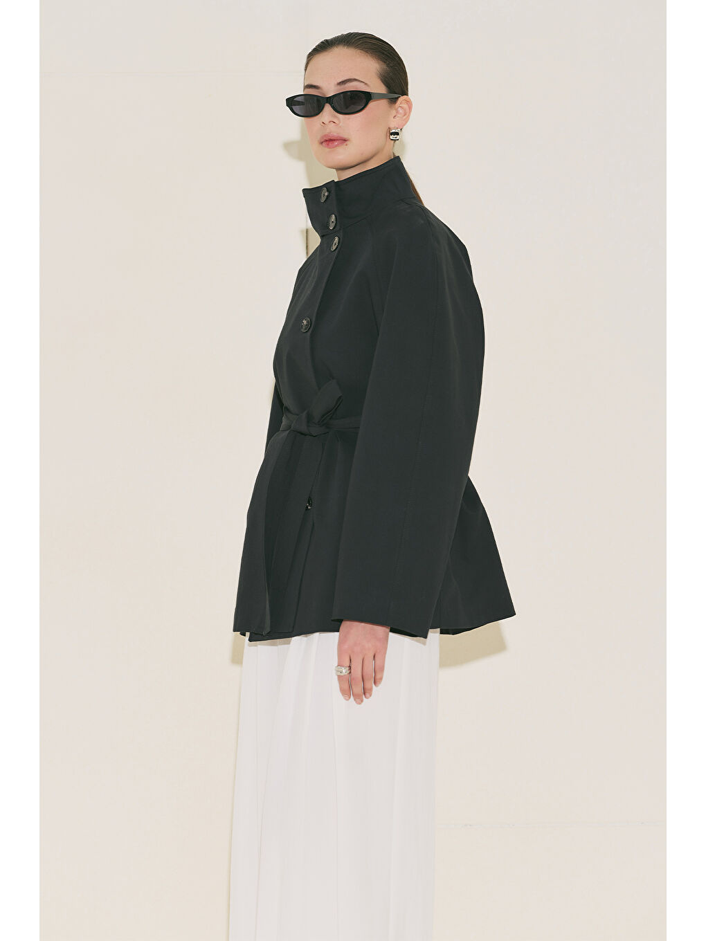 Henna Yüksek Yaka Trençkot Siyah-3