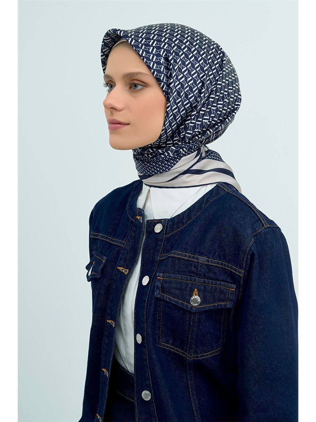 İndigo Saf İpek Sura Eşarp 9502D 09-2