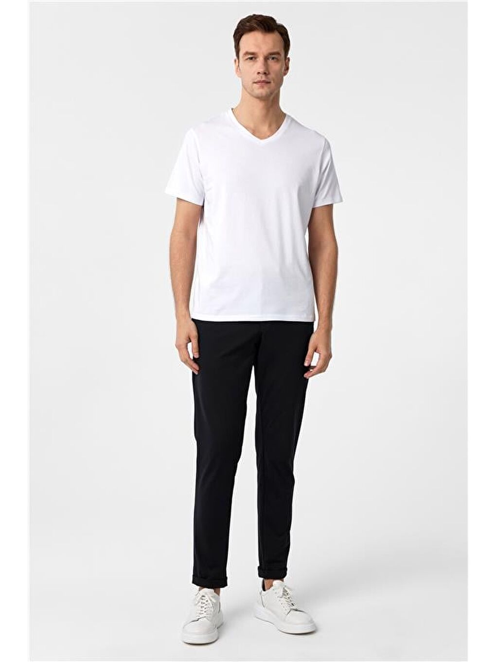 Beyaz Slim Düz V Yaka Tişört-4