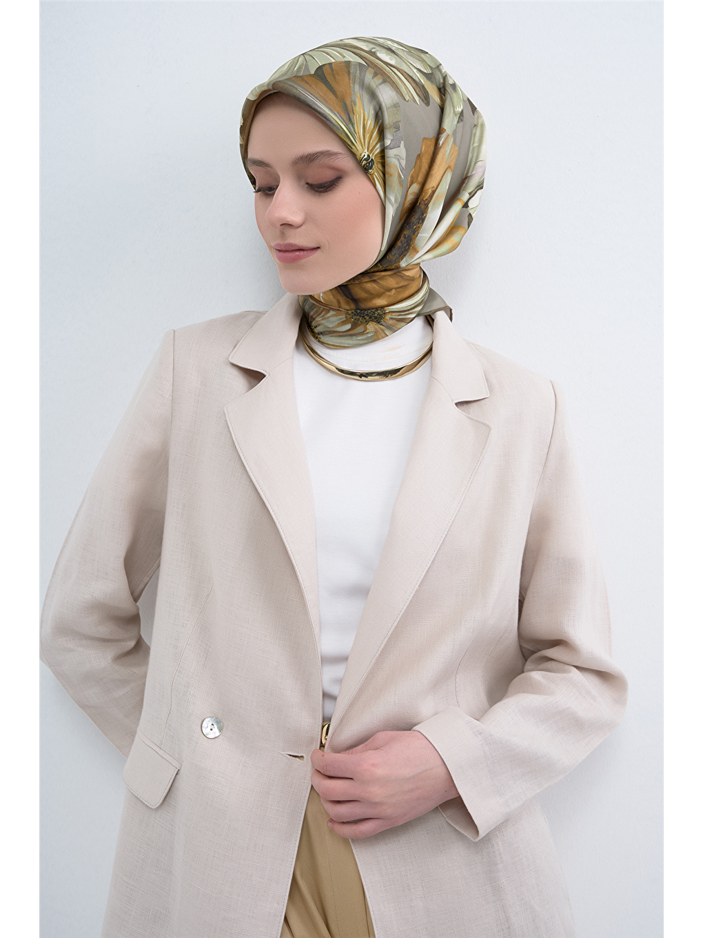 Haki Saf İpek Sura Eşarp 9503D 05-1