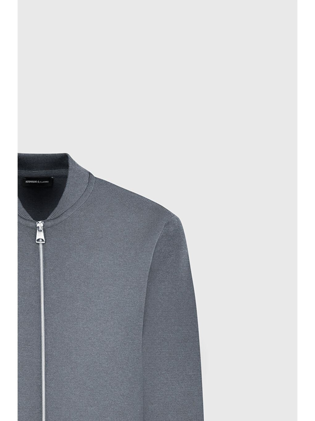 Erkek Gri Melanj %100 Pamuk Standart Fit Normal Kesim Kolej Yaka Cepli Triko Hırka-1