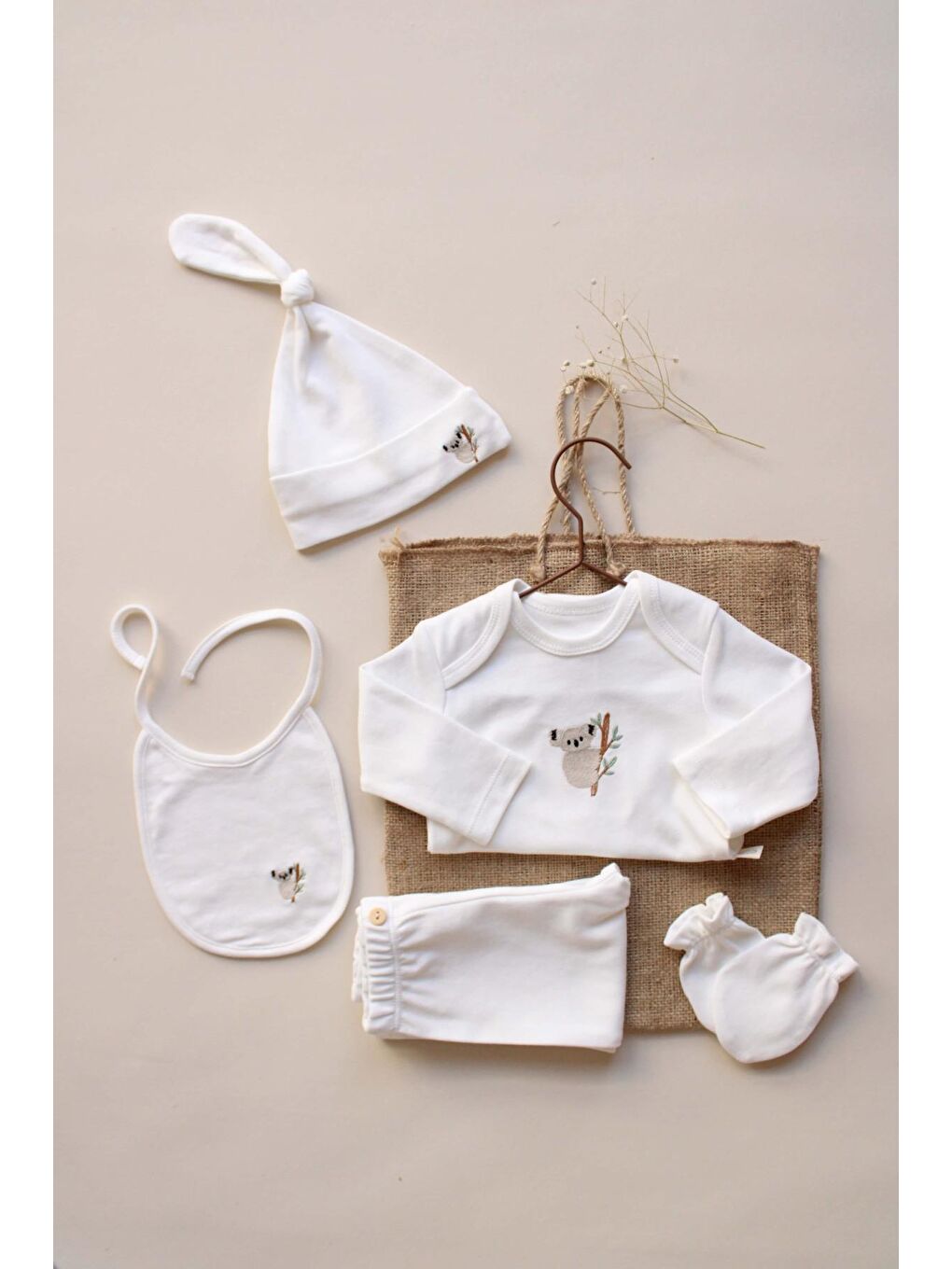 Beyaz Koala Nakışlı 5li Uzun Kollu Yenidoğan Set (0-3 Ay)-2
