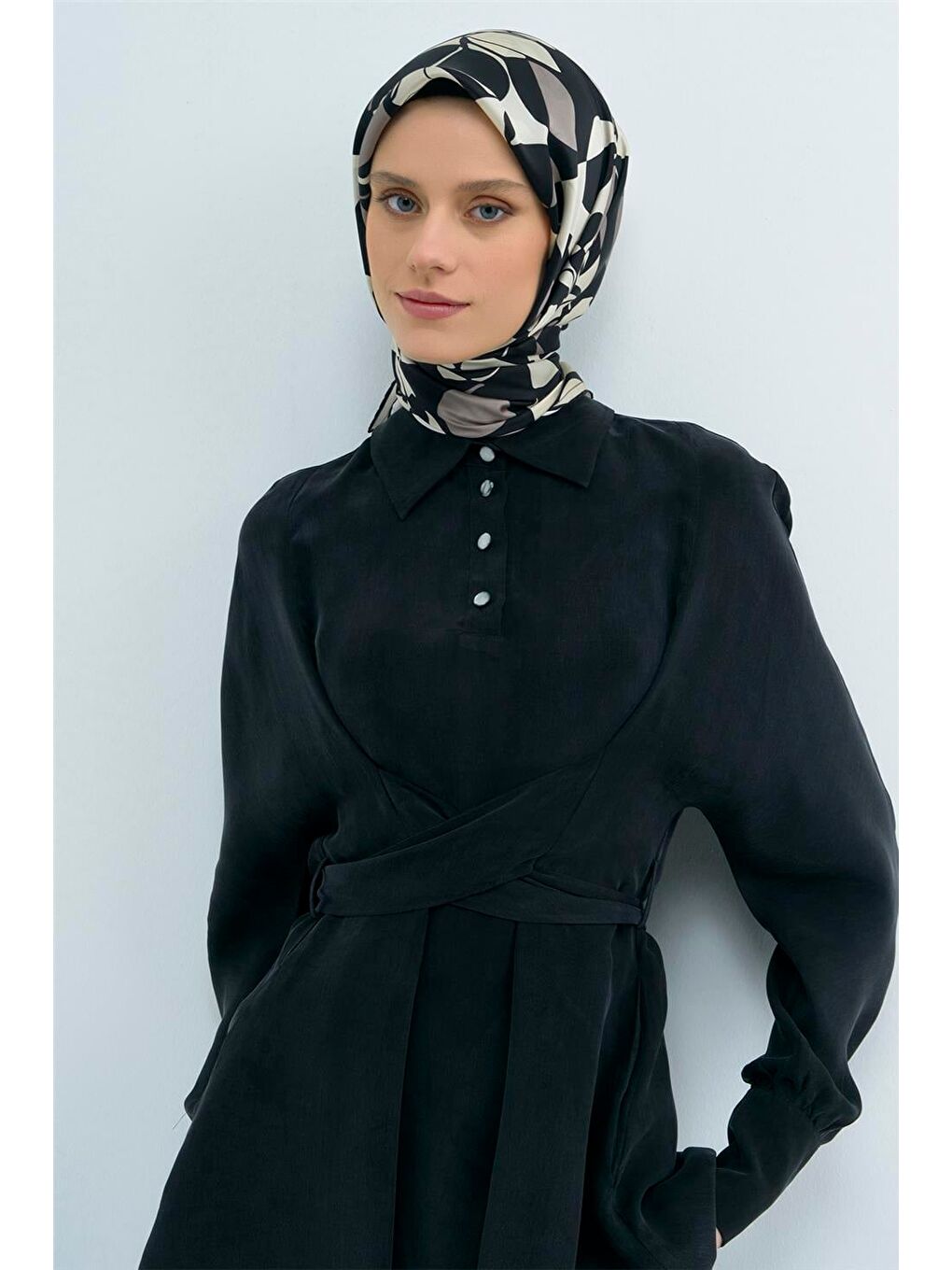 Bej Saf İpek Twill Eşarp 9551D 09-1