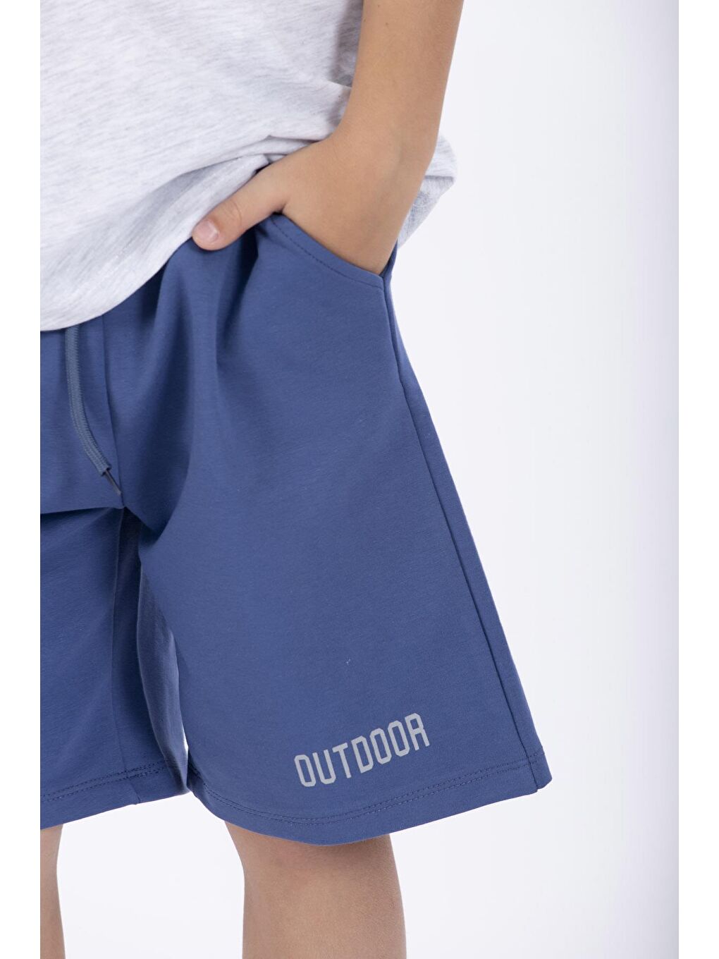 İndigo Bisiklet Yaka Yazı Baskılı Indigo Renk Erkek Çocuk Şortlu Takım-4