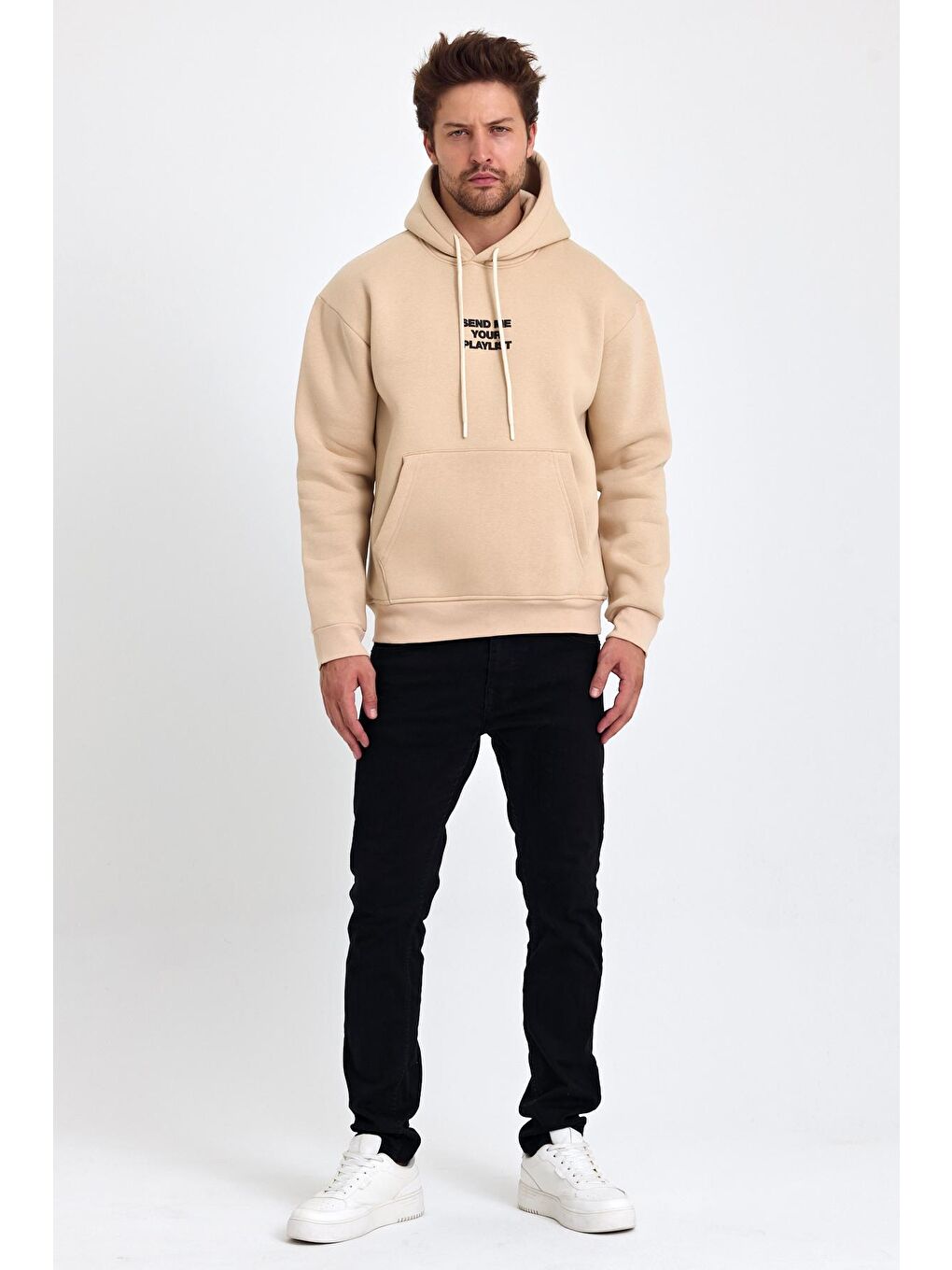 Tarz Cool Taş Erkek Yumusaçık Kumaşlı Kapüşonlu Kordonlu Regular Fit Nakışlı Sweatshirt