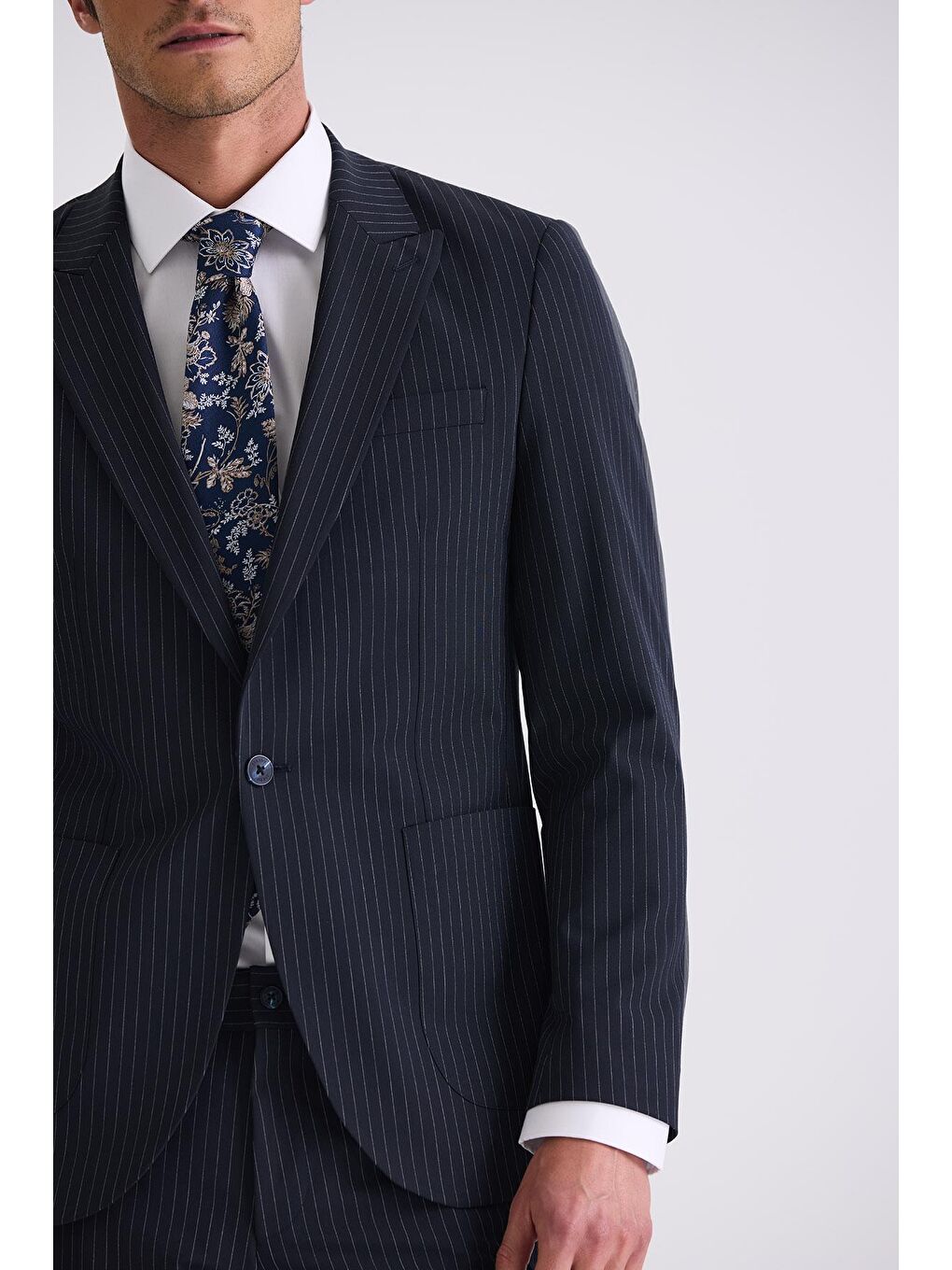 Lacivert Slim Fit Sivri Yaka Strech Çizgili Jogger Takım Elbise-2