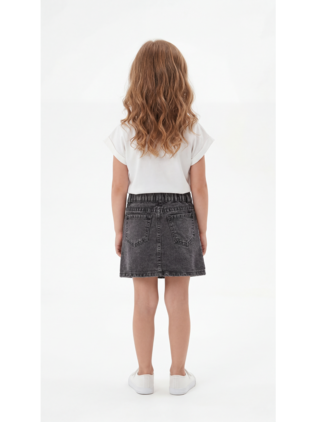 Beyaz Papatyalı Kız Çocuk Tişört-Şort Takım-3