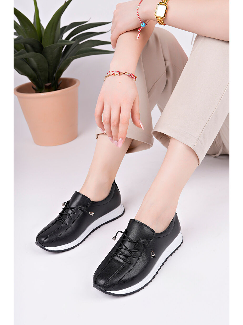 Siyah Kadın Günlük Ayakkabı