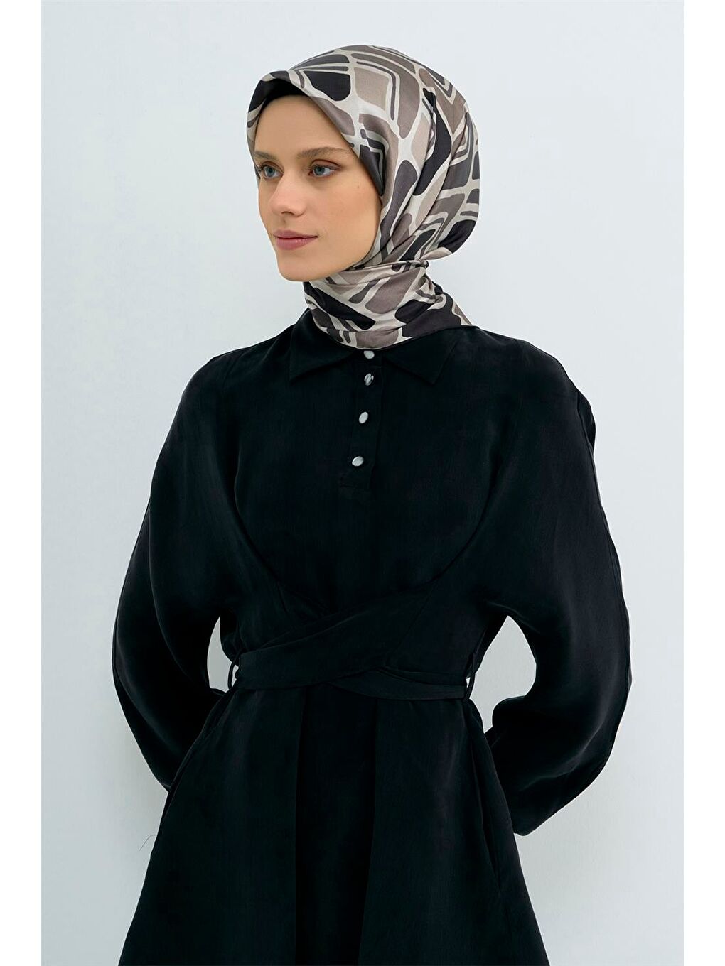 Bej Saf İpek Twill Eşarp 9504D 87