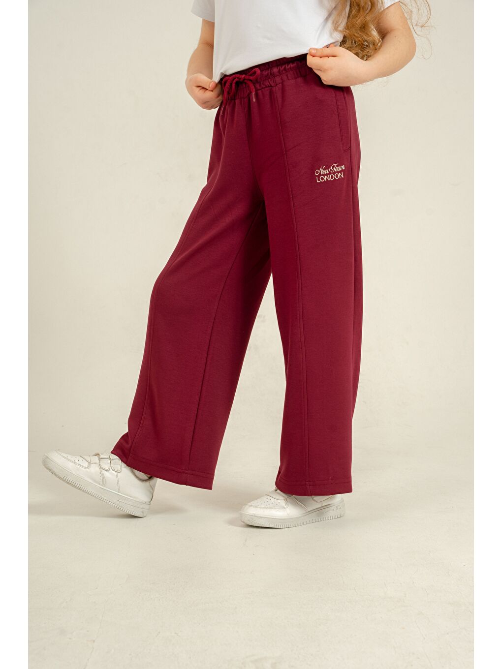 Bordo New Team London Nakışlı Yumuşak Dokulu - Comfort Kumaş Kız Çocuk Eşofman Altı-3