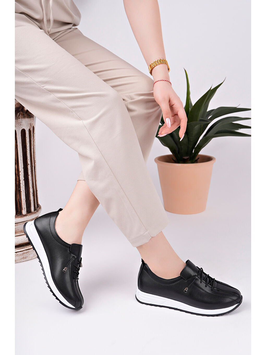 Siyah Kadın Günlük Ayakkabı-2