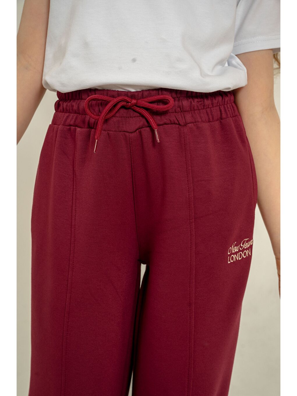 Bordo New Team London Nakışlı Yumuşak Dokulu - Comfort Kumaş Kız Çocuk Eşofman Altı-4