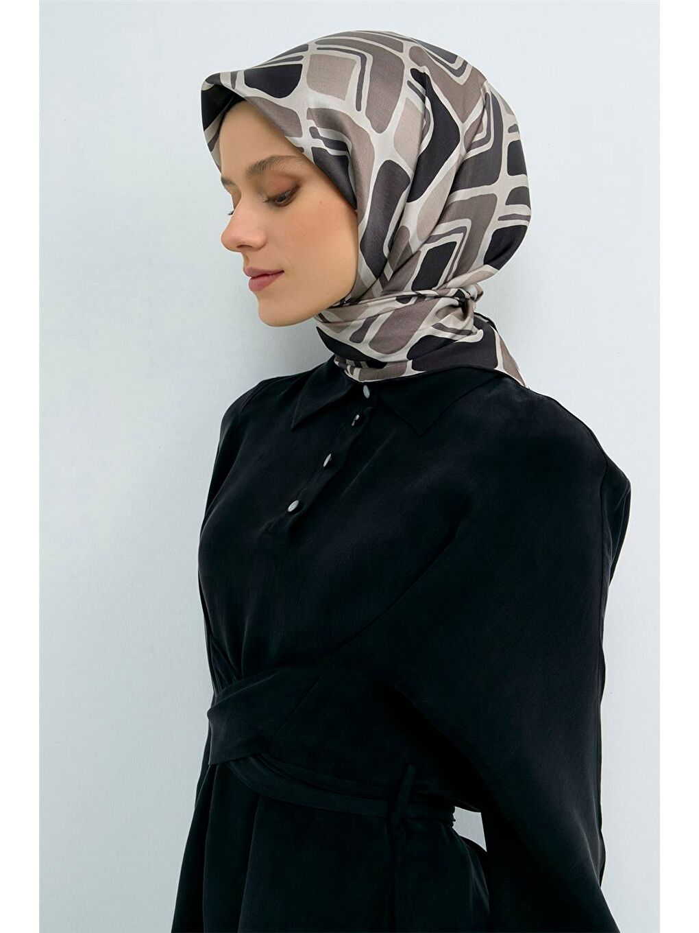 Bej Saf İpek Twill Eşarp 9504D 87-3