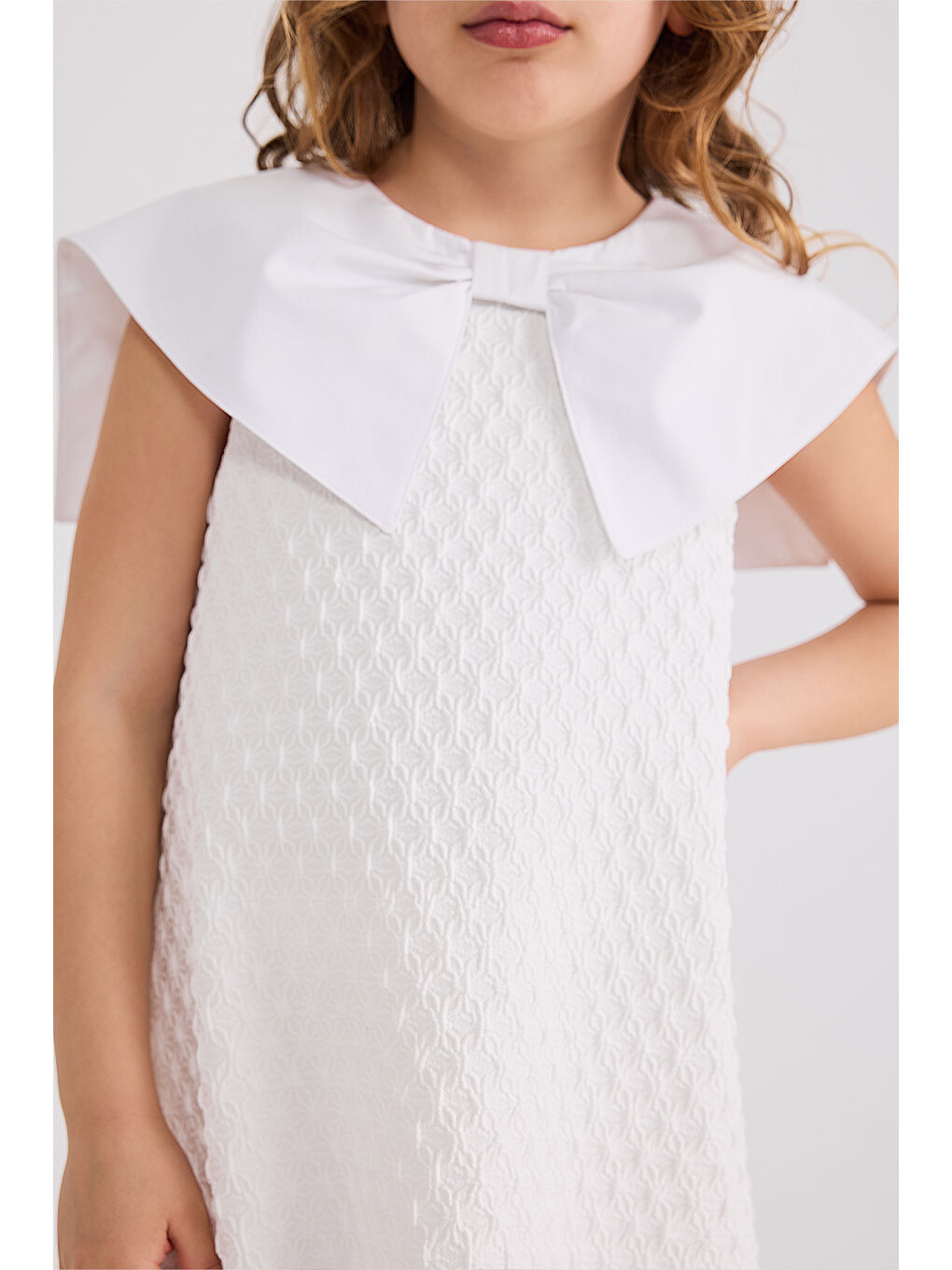 Kız Çocuk Beyaz Elbise-1