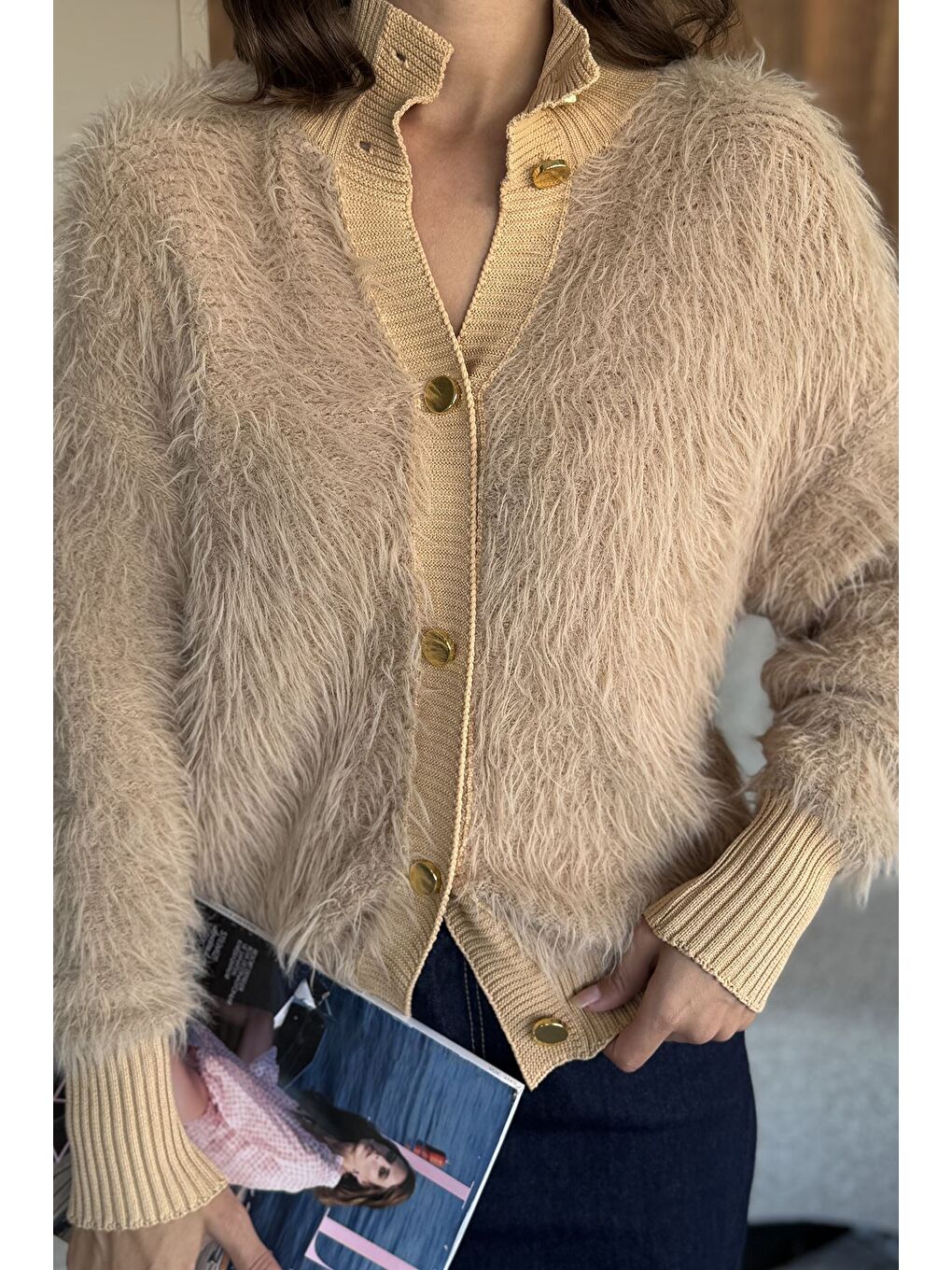 Bej Kadın Sakallı Triko Ceket-2