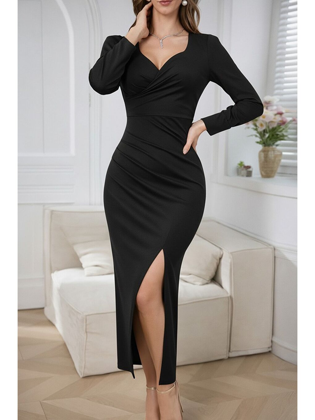 Siyah Kadın Uzun Kollu Kalp Yakalı Asimetrik Kesim Detaylı Ithal Krep Uzun Elbise