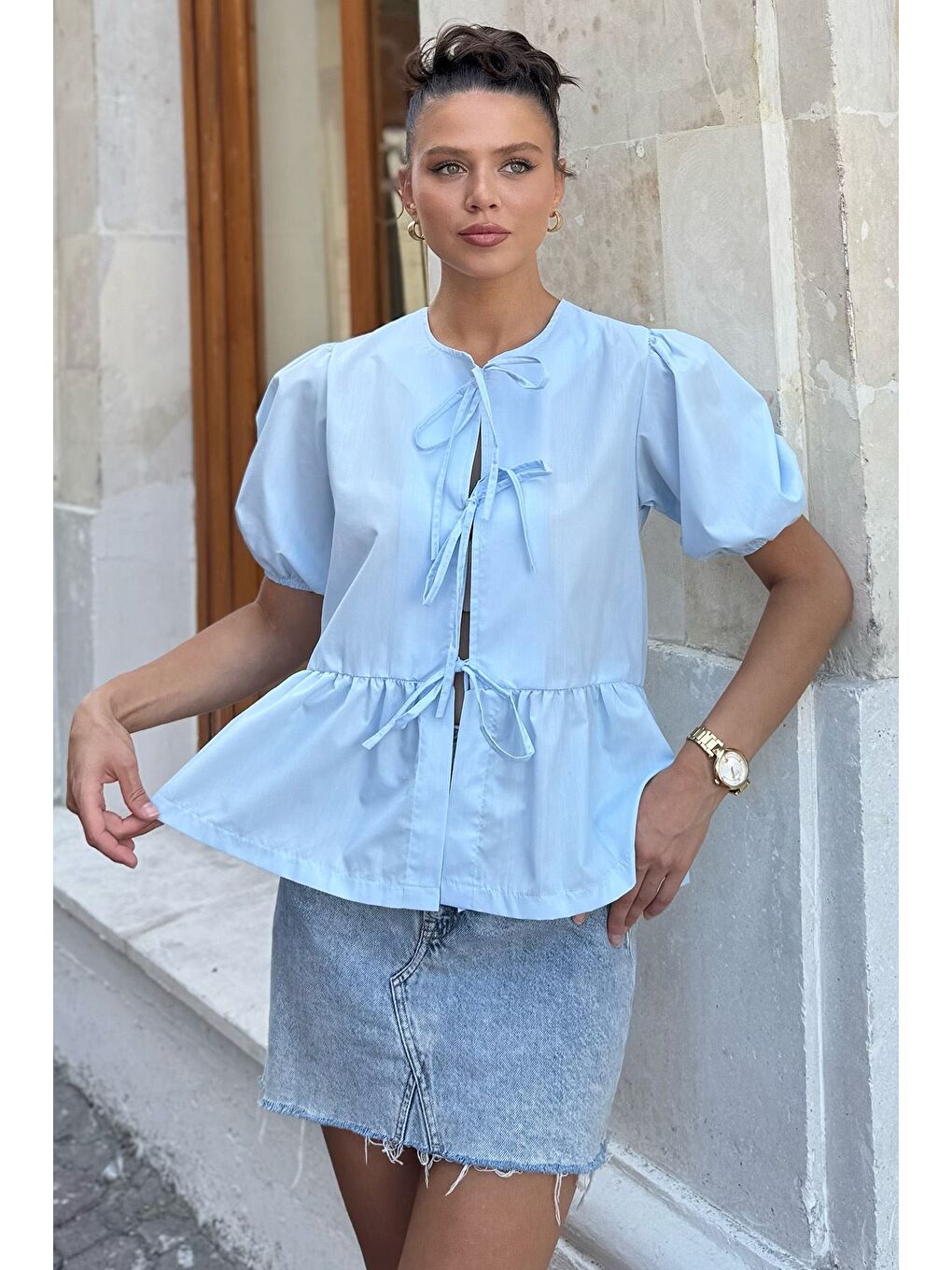 Mavi Kadın Ön Bağlama Detaylı Fırfırlı Kol Lastikli Bluz