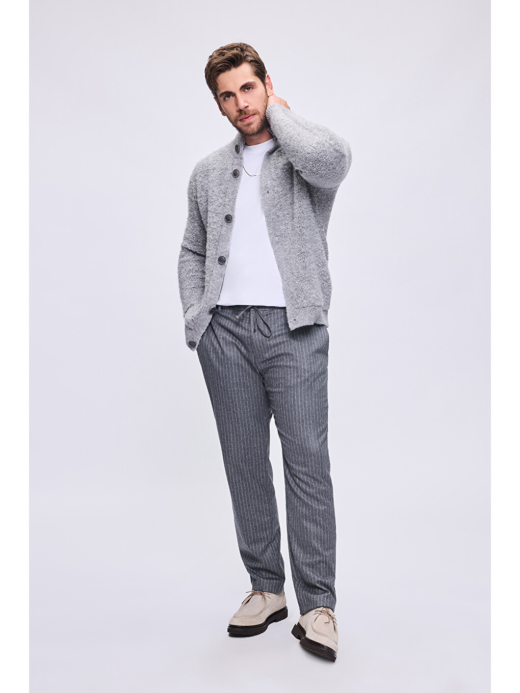 Gri Regular Fit Yarım Balıkçı Yaka Hırka