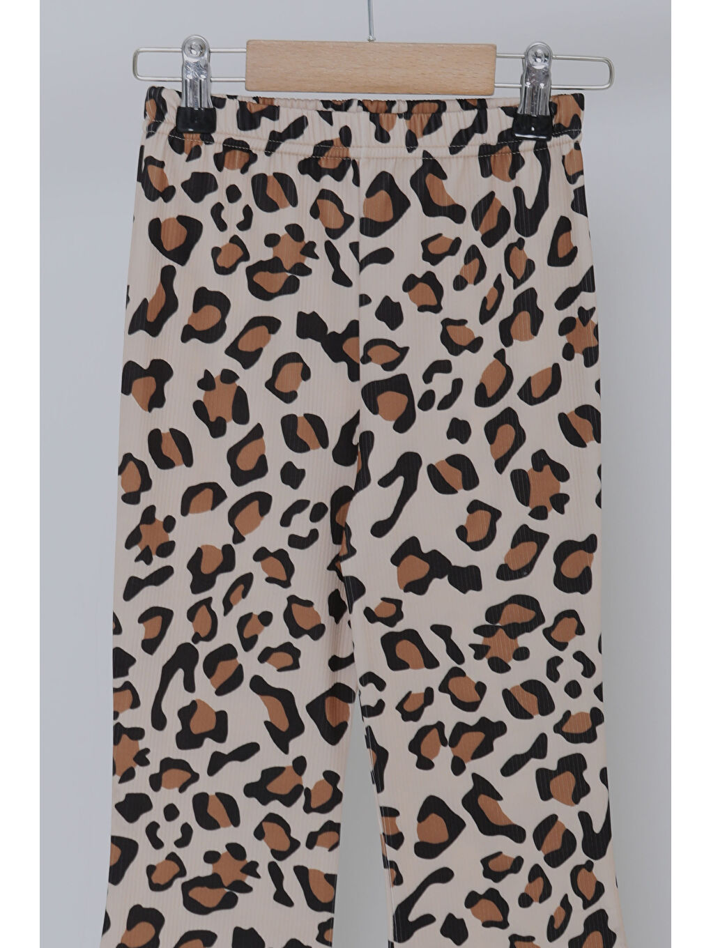 Kız Çocuk Bej Desenli İspanyol Paça Tayt - 27053-1