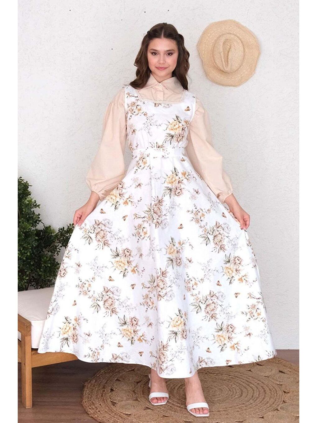 Ekru Krem Bebe Yaka Crop Gömlek & Çiçekli Kare Yaka Jile-2