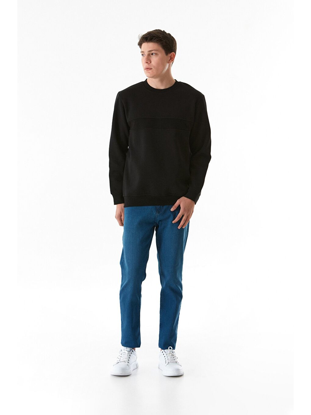 Siyah 3 İplik Basic Beli Lastikli Bisiklet Yaka Sweatshirt-1