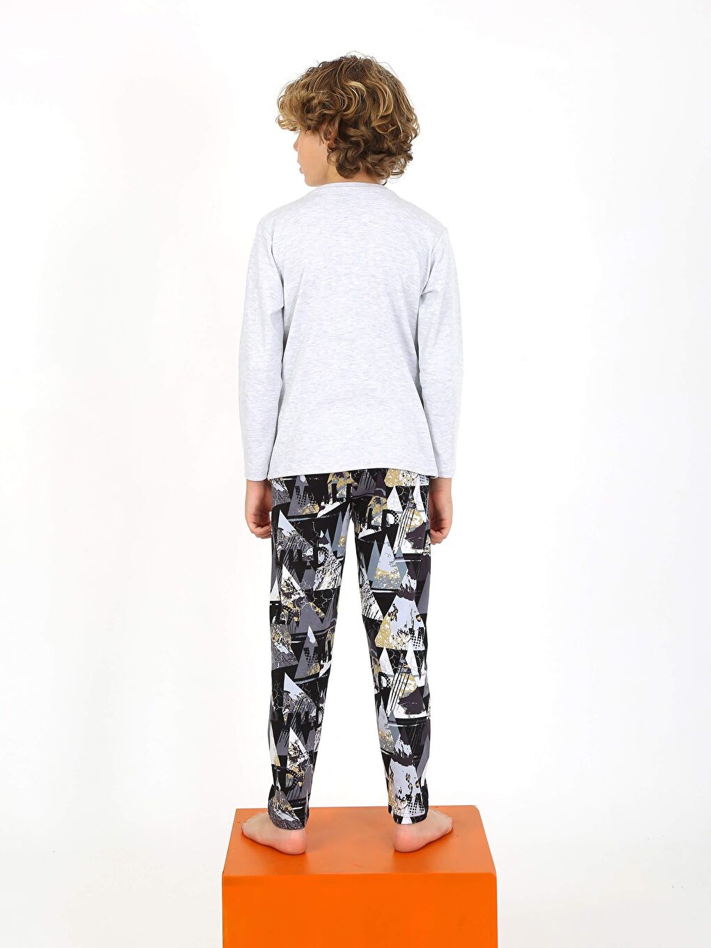 Beyaz Uzun Kollu Erkek Çocuk Pijama Takımı Wıld Sport-2